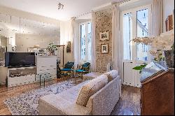 Old town of Nice : Mediterranean elegance in this 3-room flat