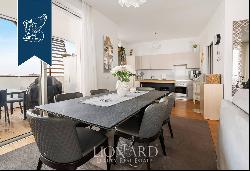 Stunning property with a big panoramic terrace and fine finishes in the heart of Citylife,