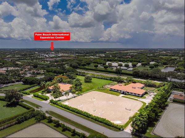 This 3.8-acre equestrian estate's proximity to the Wellington International showgrounds is