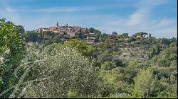 Magnificent village view  at the gates of Cannes