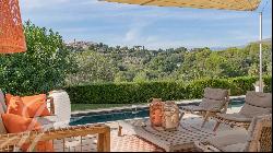 Magnificent village view  at the gates of Cannes