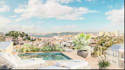 Penthouse with view, T3, 294m2, terrace and balconies in the center of Lisbon