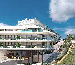 Exclusive penthouse with sea views in El Higueron area