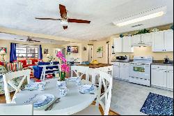 1124 W Gulf Beach Dr, St. George Island FL 32328