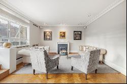 Wonderful apartment in the heart of St James's