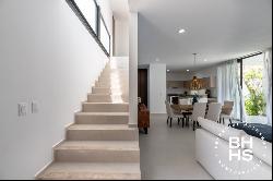 6100 - House for Sale in Playa del Carmen 4 bedrooms, Tulum 77760