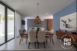 6100 - House for Sale in Playa del Carmen 4 bedrooms, Tulum 77760