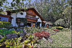 Country home with stables, waterfall and winery