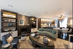 Outstanding four-bedroom triplex apartment in the heart of Knightsbridge