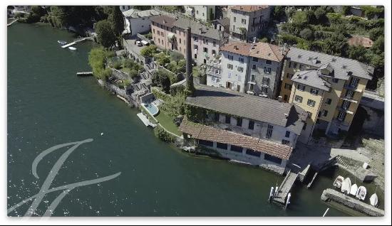 SPECTACULAR VILLA ON LAKE COMO