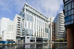 Merchant Square East, Paddington, London, Paddington W21AN