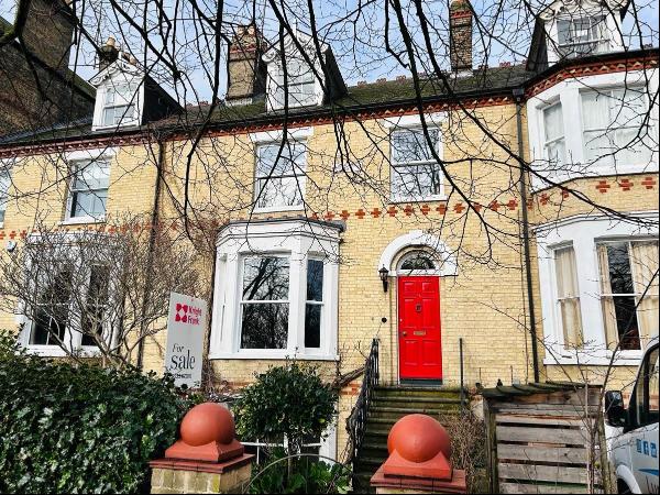 Knight Frank are delighted to offer this commanding Victorian townhouse with exceptional l