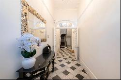 Gloucester Place, Marylebone, London, Marylebone W1U6JN