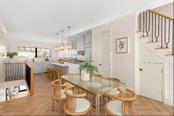 Located on one of Park Slope's most desirable centrally located blocks, 439 5th Street is 