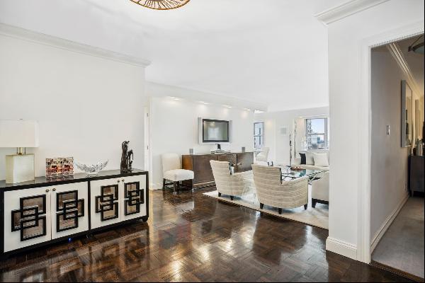 Look no further!360 East 72nd Street is distinguished as one of the most established full-