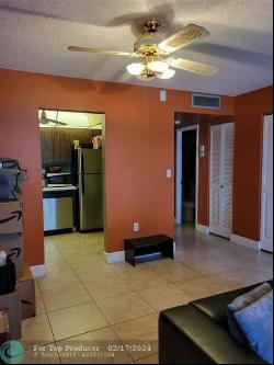 1400 Saint Charles Pl #211, Pembroke Pines FL 33026