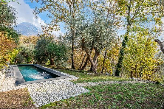 Lovely country house with pool in Melizzano