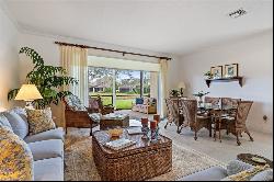 246 Oak Hammock Circle SW, Vero Beach FL 32962