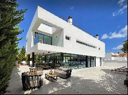 Exclusive property just a few steps from the beach and the Marina of Ibiza