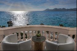 Cannes Miramar - stunning 3 bedrooms apartment with panoramic sea views