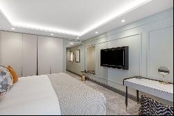 Deluxe two bedroom apartment at Cheval Hyde Park Gate