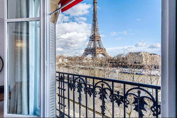 Paris Jardin du Trocadéro three-bedroom apartment exceptional Eiffel Tower view