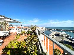 Bright penthouse with terrace for sale in l'Ametlla de Mar
