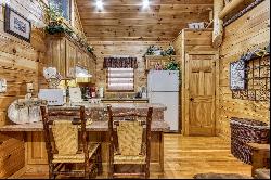 Mountain View Retreat: Fully Furnished Cabin with 97% Rental History