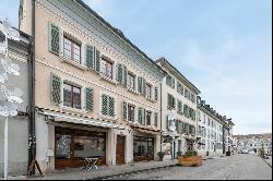 RARE | MIXED-USE BUILDING OLD CAROUGE