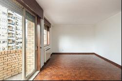 Flat, 2 bedrooms, for Sale