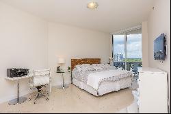 15811 Collins Ave, #1105, Sunny Isles Beach, FL