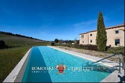 LUXURY VILLA WITH POOL FOR SALE IN VOLTERRA, TUSCANY