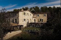 Old bastide completely renovated