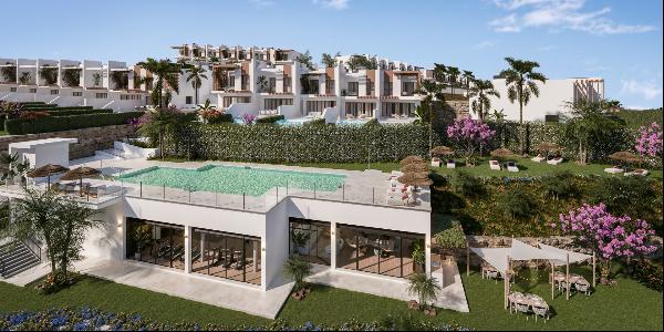 Townhouse with pool next to golf course El Chaparral, Mijas