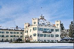 Schloss Possenhofen: Magnificent bel étage with lake view including attic floor