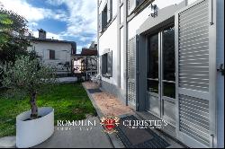 Umbria - LIBERTY VILLA WITH TERRACE AND GARDEN FOR SALE, HISTORIC CENTER OF CITTÀ DI CAST