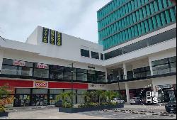 6042 Consulting rooms for sale on avenue 135 in Master Plaza, Cancún 77500