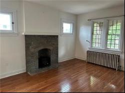 5552 Beacon St Unit 22, Squirrel Hill PA 15217