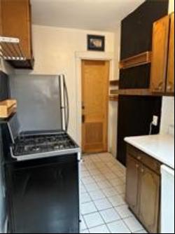 5552 Beacon St Unit 22, Squirrel Hill PA 15217