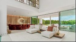 Impressive brand-new modern mansion on Marbella's Golden Mile, Marbella 29602