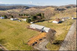 1417 Sharons Dr, Rural Retreat VA 24368