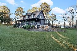 Lovely Custom Built Home with Great Lake View in Cuscowilla