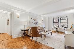 Sophisticated Split 2 Bed, 2 Bath in Art Deco Prewar