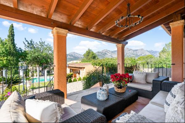Excellent property with ETV license in a privileged location near Bunyola, Mallorca