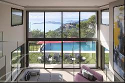 Vast contemporary villa with breathtaking views