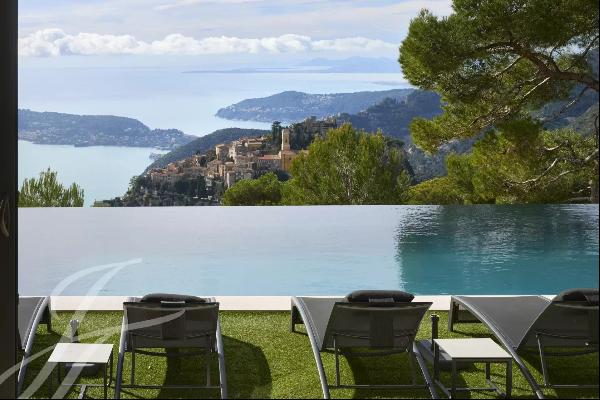 Vast contemporary villa with breathtaking views