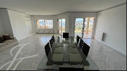 Large apartment with view of Dalt Vila and Formentera