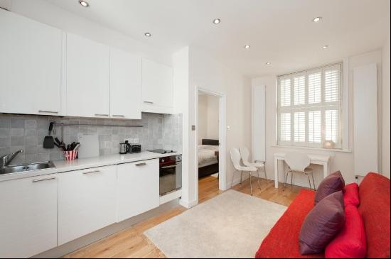 Luxborough Street, Marylebone, London, Marylebone W1U5BR