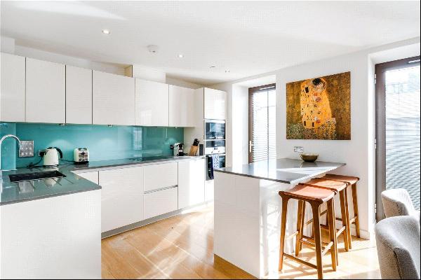 A two bedroom flat for sale on the upper floors of this modern block in Westminster