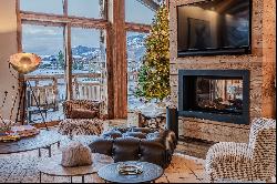 Luxury chalet on the shores of Lake Courchevel Le Praz.